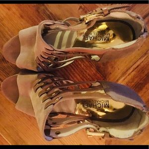 Michael Kors Caelin Aelan Open-Toe booties